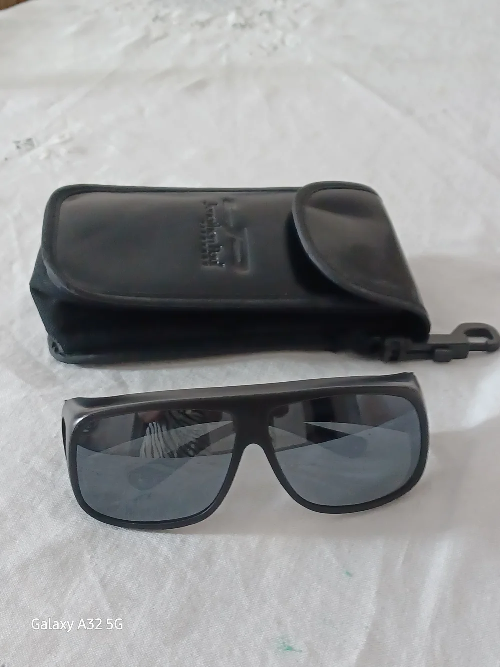 Jonathan Paul Fitovers Polarized Sunglasses with Case